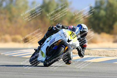 media/Jan-08-2022-SoCal Trackdays (Sat) [[1ec2777125]]/Turn 7 (1035am)/